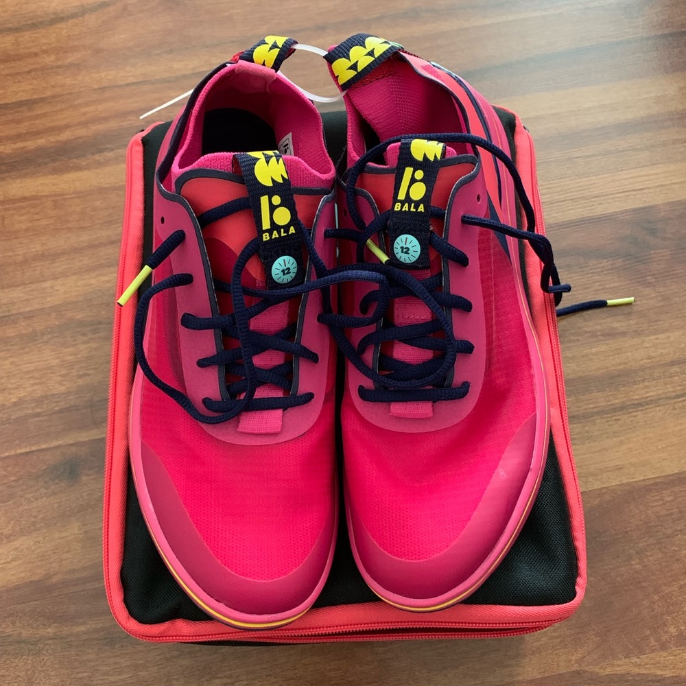 NIB BALA Twelves Nursing Shoes - DEFY - 9M Women’s 8M Men’s